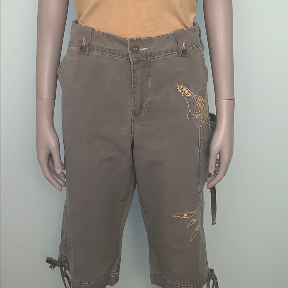 Jeanstar Cropped Capris with Knit Beaded Top